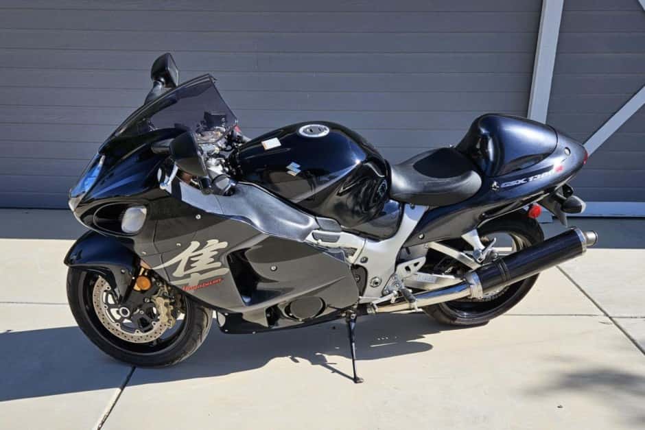 2006 Suzuki Hayabusa sold for $7,100