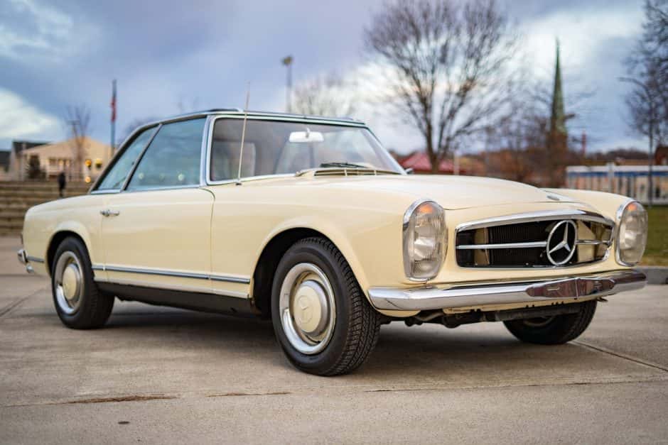 1965 Mercedes-Benz W113 SL sold for $62,500