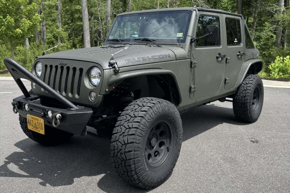 2016 Jeep Wrangler JK (2007-2018) sold for $11,600