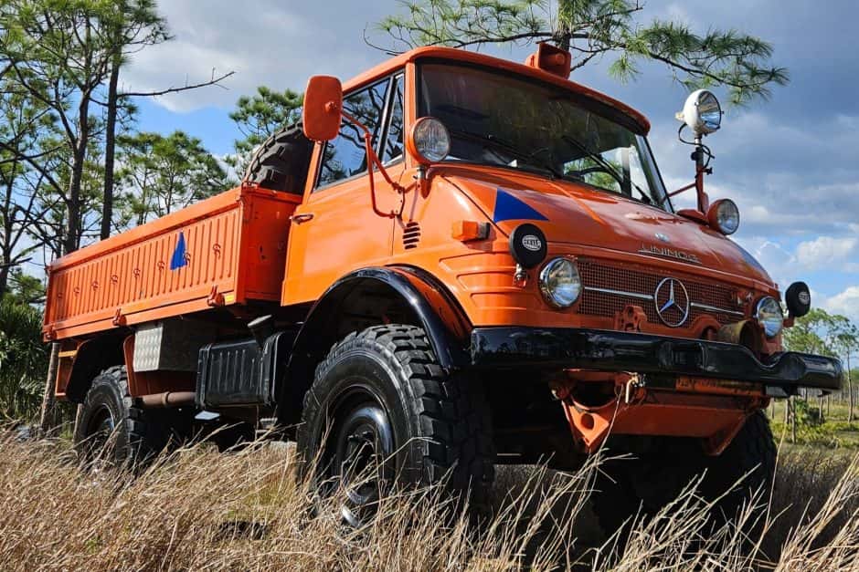1979 Mercedes-Benz Unimog sold for $26,250