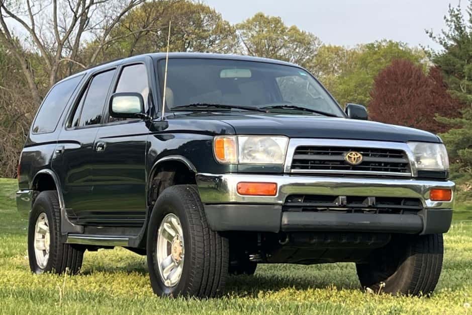 1996 Toyota 4Runner (N180) sold for $6,211