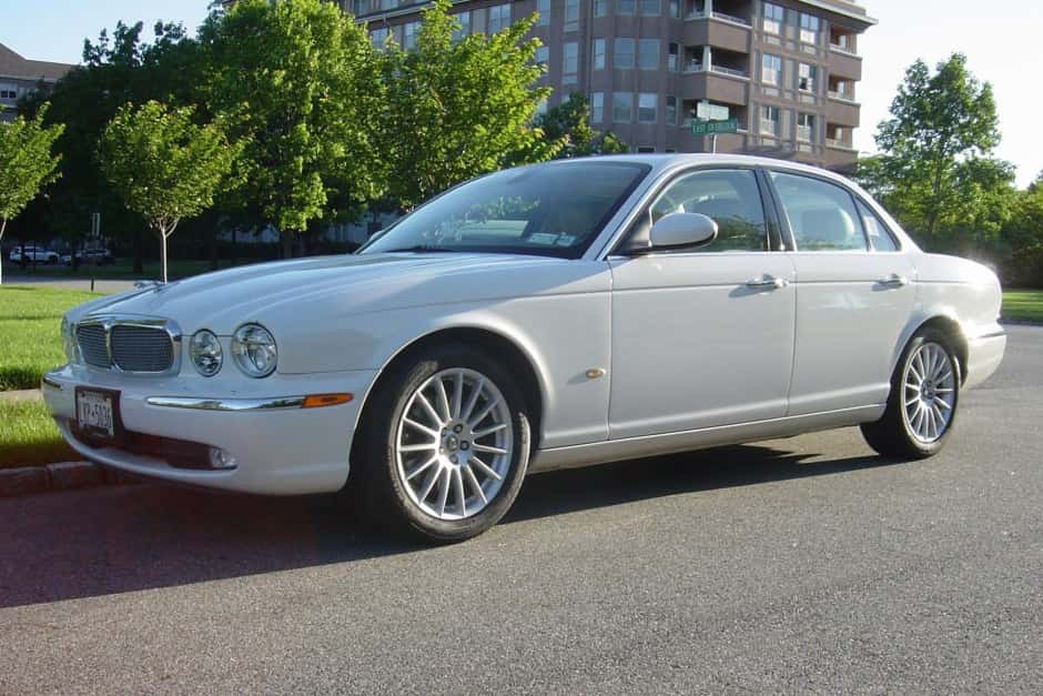 2006 Jaguar X350/X356/X358 XJ (2004-2009) sold for $11,500