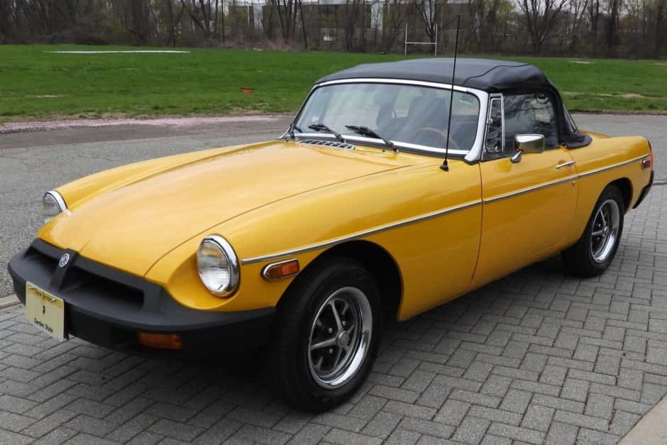 1980 MG MGB sold for $5,300