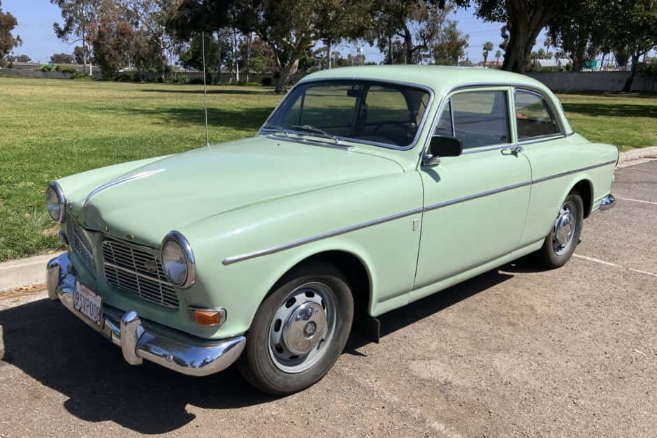 1967 Volvo Amazon sold for $6,422