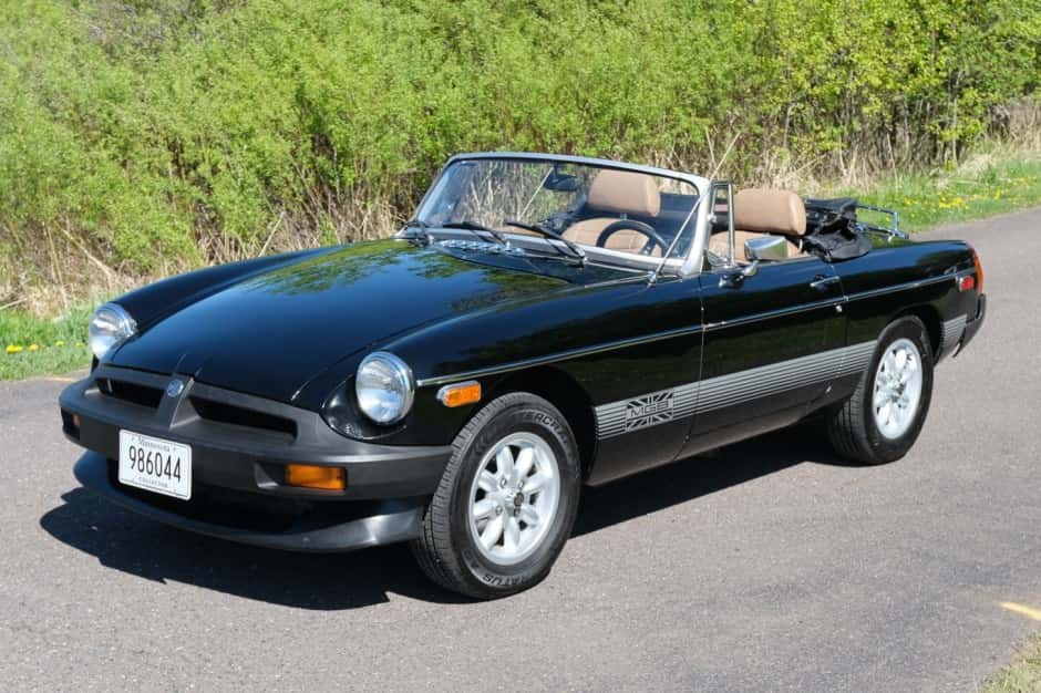 1980 MG MGB sold for $10,260