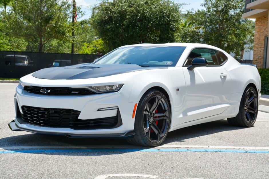 2021 Chevrolet Camaro 6th Generation 2016-2024 sold for $44,000
