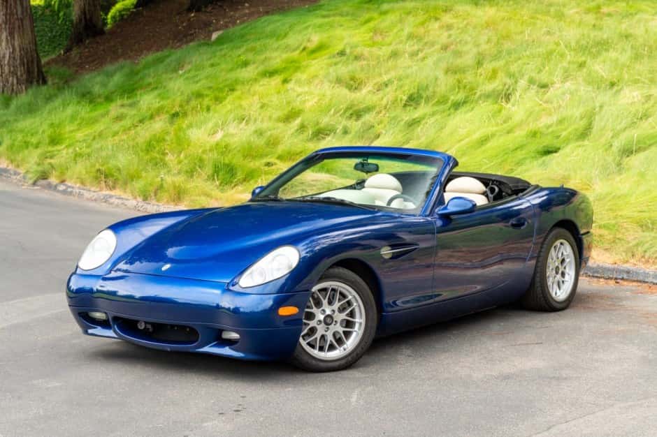 2001 Panoz Esperante sold for $31,500