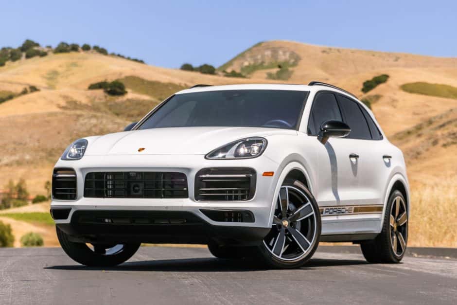 2023 Porsche 9Y0/9Y3 Cayenne (2019-) sold for $77,500