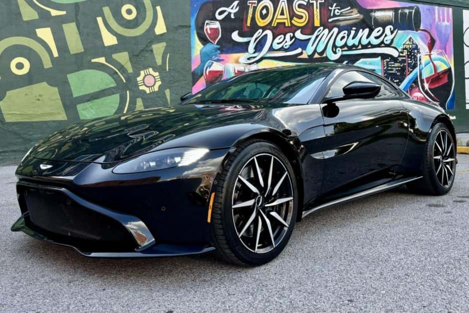 2019 Aston Martin V8 Vantage (2006+) sold for $72,500
