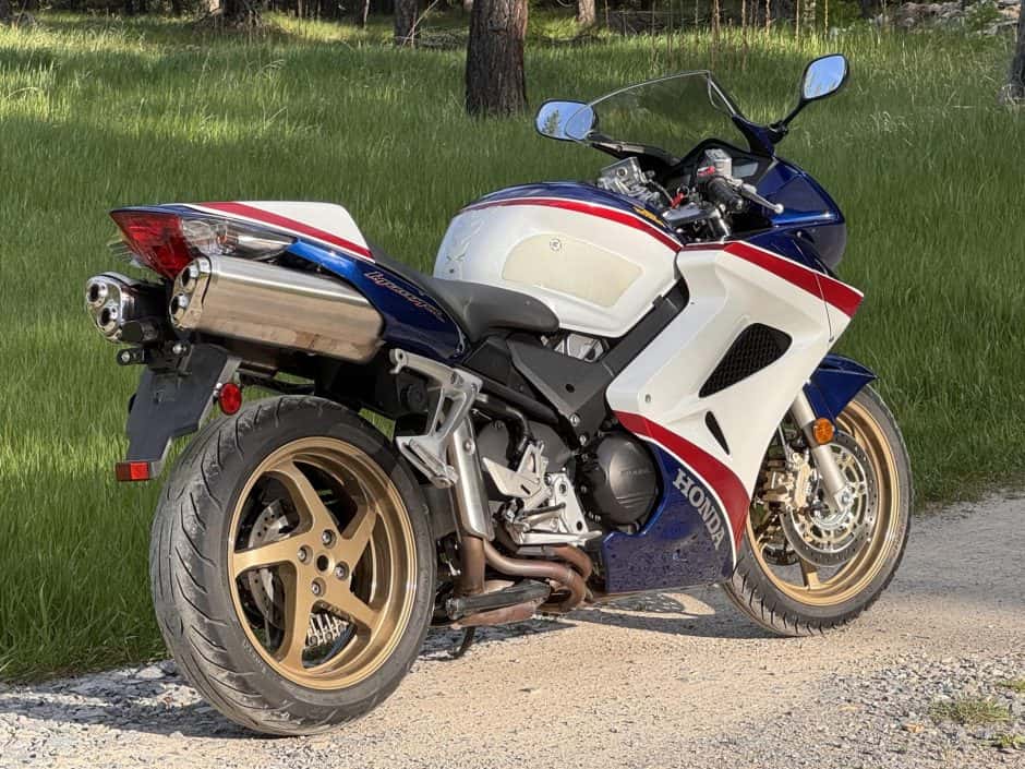 2007 Honda VF & VFR sold for $6,000