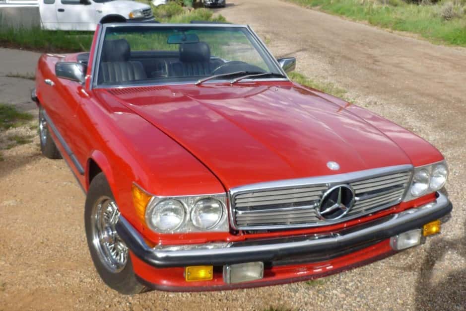 1983 Mercedes-Benz R107 SL sold for $22,000