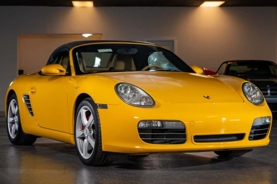 2008 Porsche 987 Boxster sold for $33,000