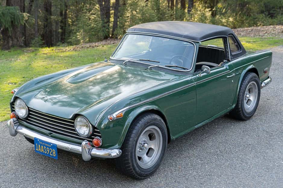 1968 Triumph TR5 & TR250 sold for $21,000