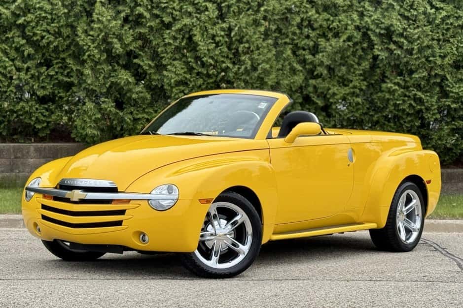 2005 Chevrolet SSR sold for $34,500