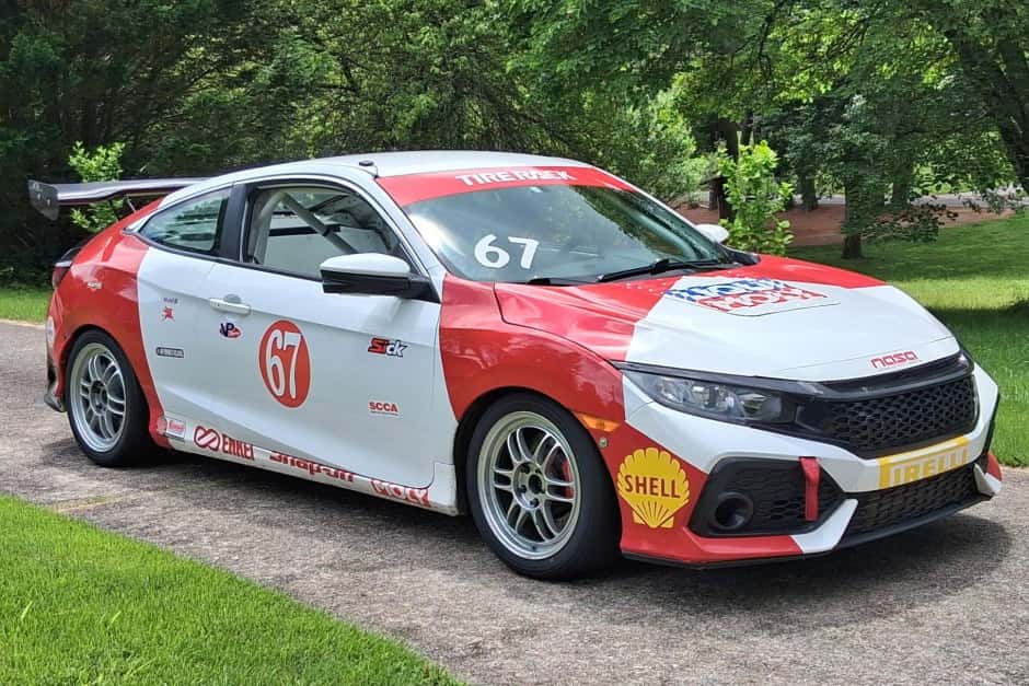 2017 Honda Civic Si sold for $16,000