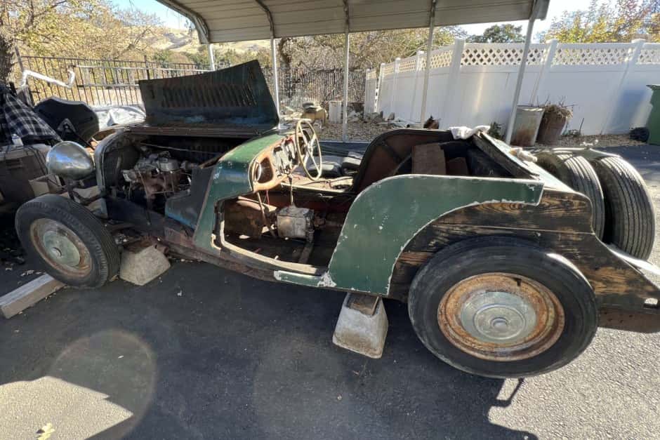 1936 Morgan 4/4 sold for $1,800