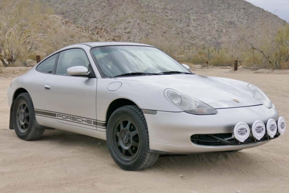 1999 Porsche 996 911 (Non-Turbo/GT2/GT3) sold for $31,996
