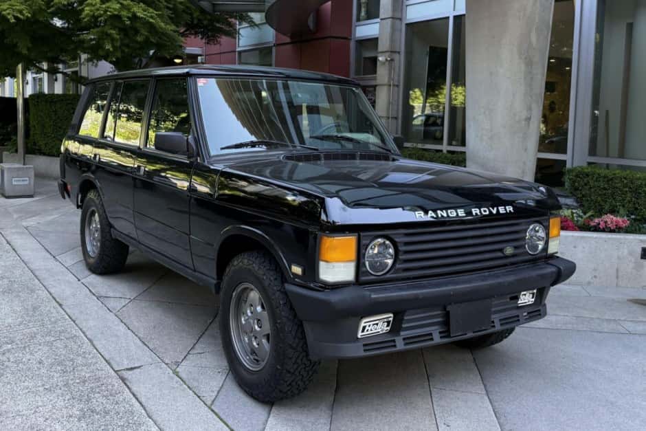 1993 Land Rover Range Rover Classic sold for $19,500