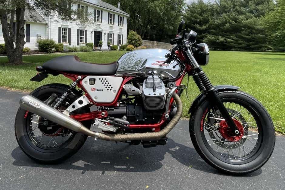 2013 Moto Guzzi V7 (2007+) sold for $5,100