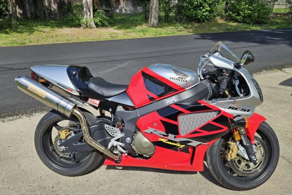 2003 Honda RC51 sold for $9,200