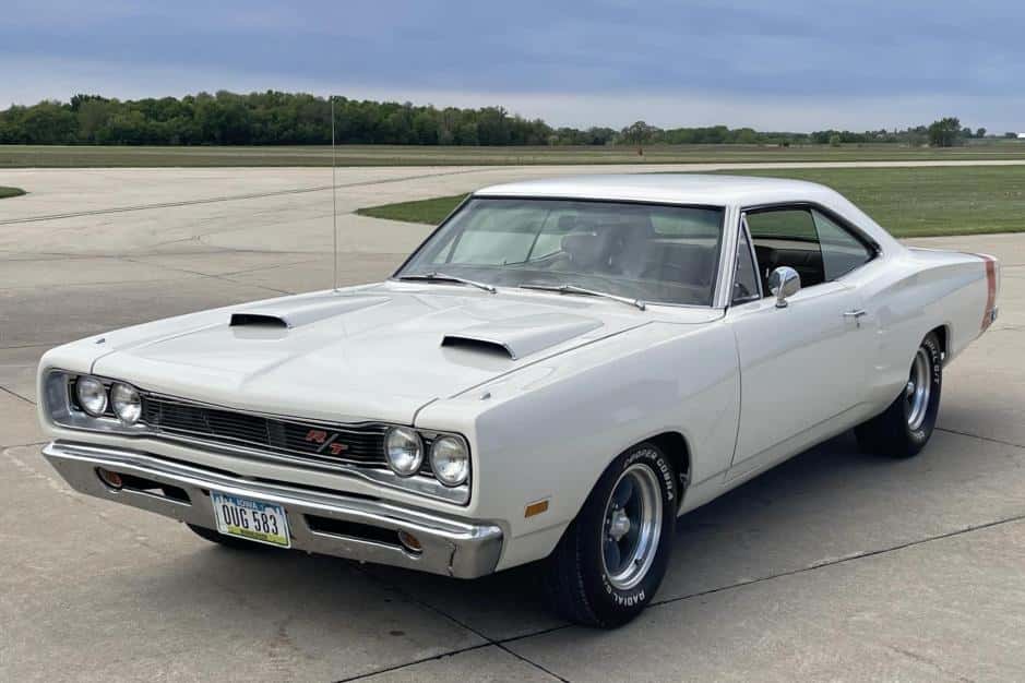 1969 Dodge Coronet sold for $30,690