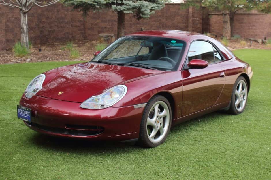 2000 Porsche 996 911 (Non-Turbo/GT2/GT3) sold for $27,500