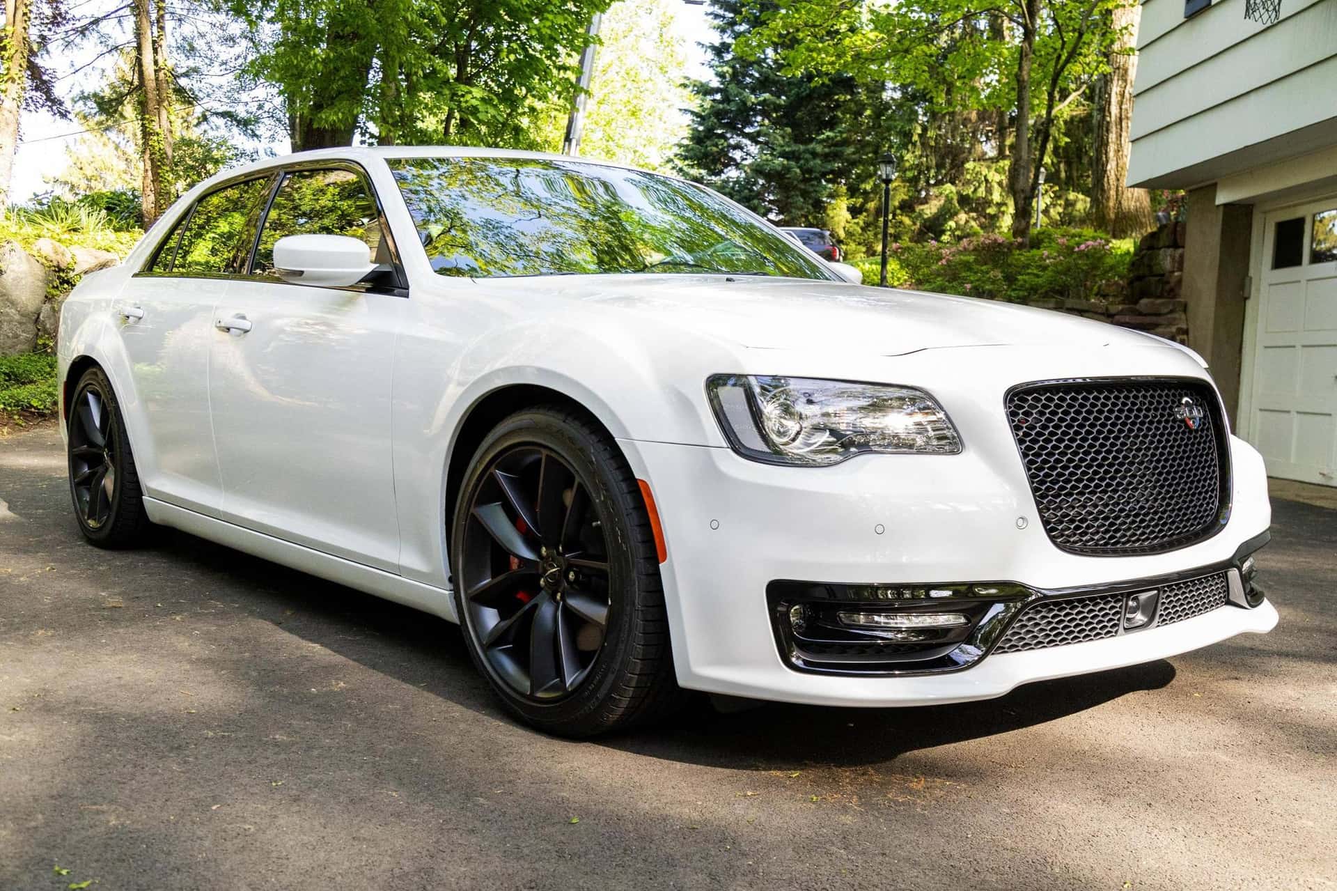 2023 Chrysler 300 sold for $42,500