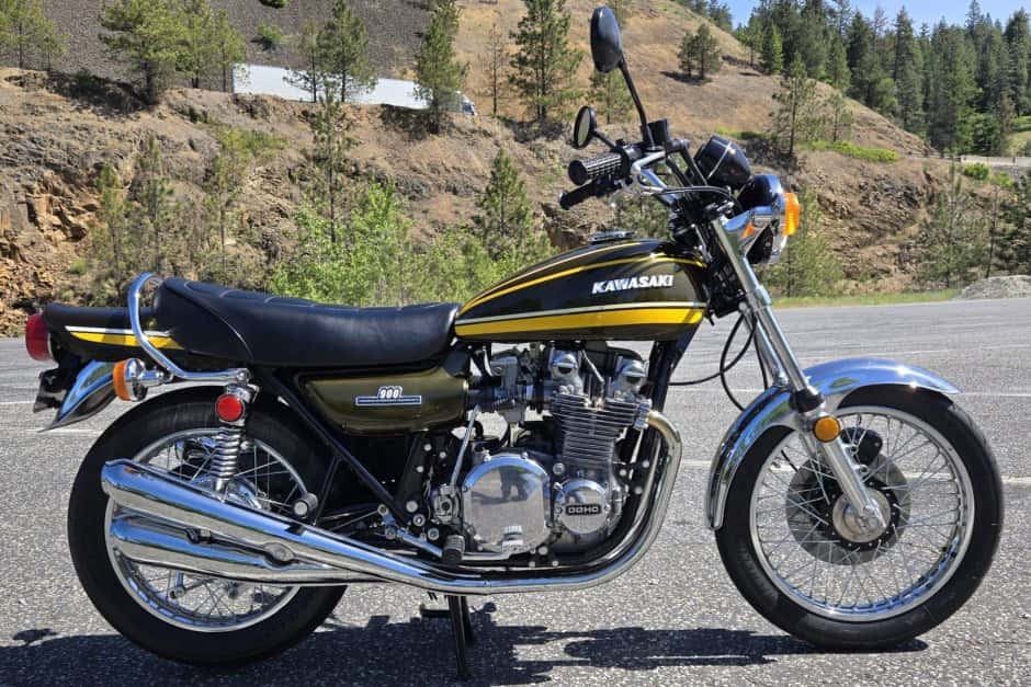 1974 Kawasaki Z1 & Z1-R sold for $13,574