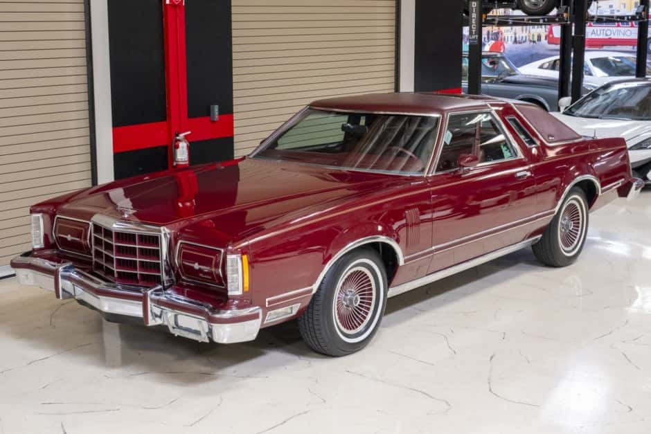 1979 Ford Thunderbird (1977-1979) sold for $18,500