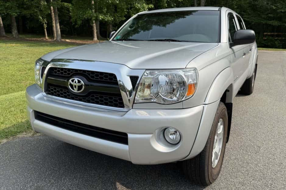 2011 Toyota Tacoma (N2X0 2005-2015) sold for $28,250