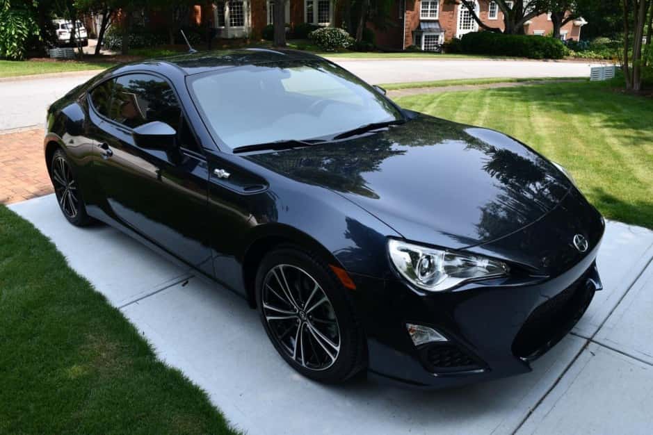 2013 Scion  sold for $18,600