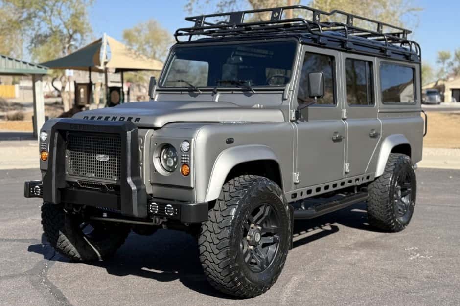 1988 Land Rover 110 / Defender 110 (Euro Spec) sold for $63,321