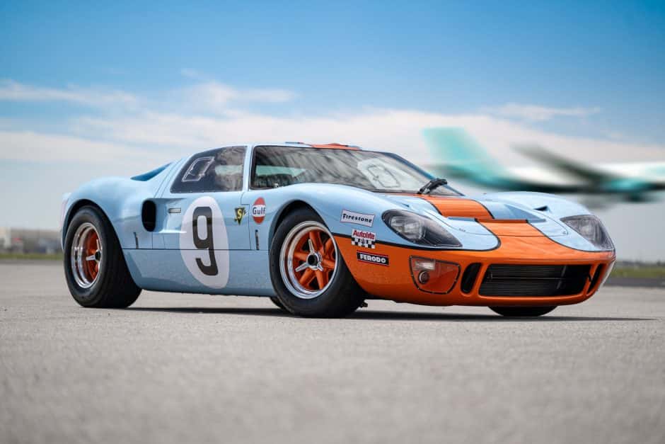 0 Ford GT40 Replica sold for $247,777