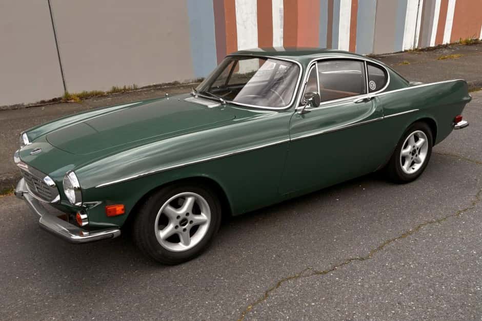 1969 Volvo P1800/1800 sold for $19,250