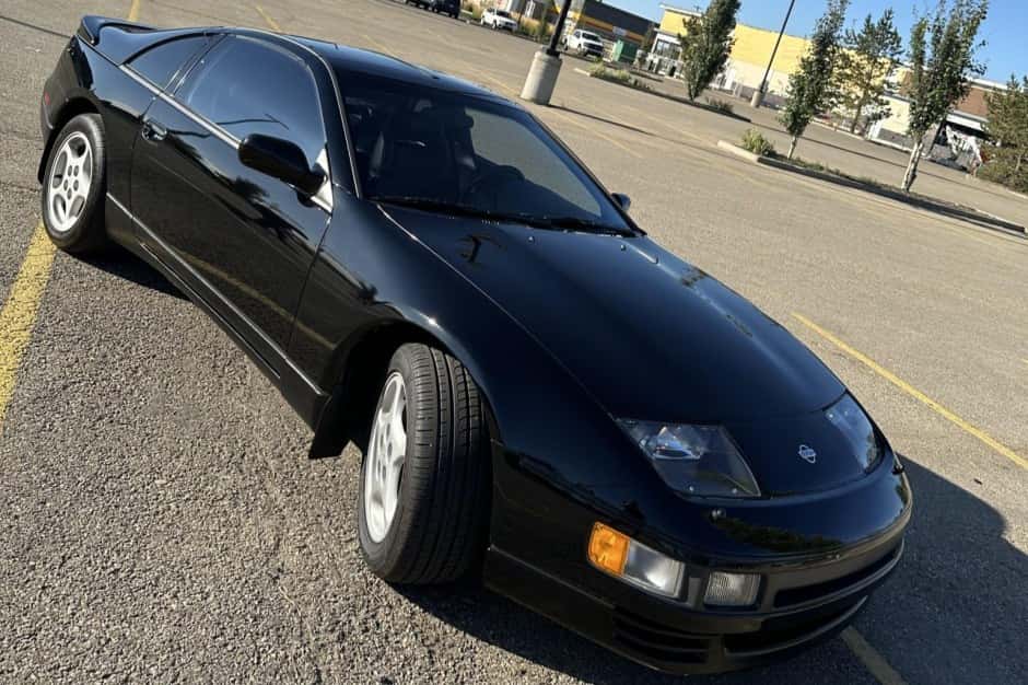 1992 Nissan Z32 300ZX sold for $24,000