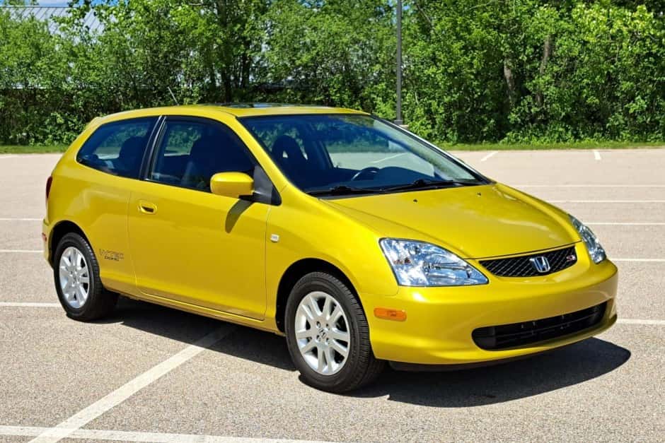 2002 Honda Civic Si sold for $11,250