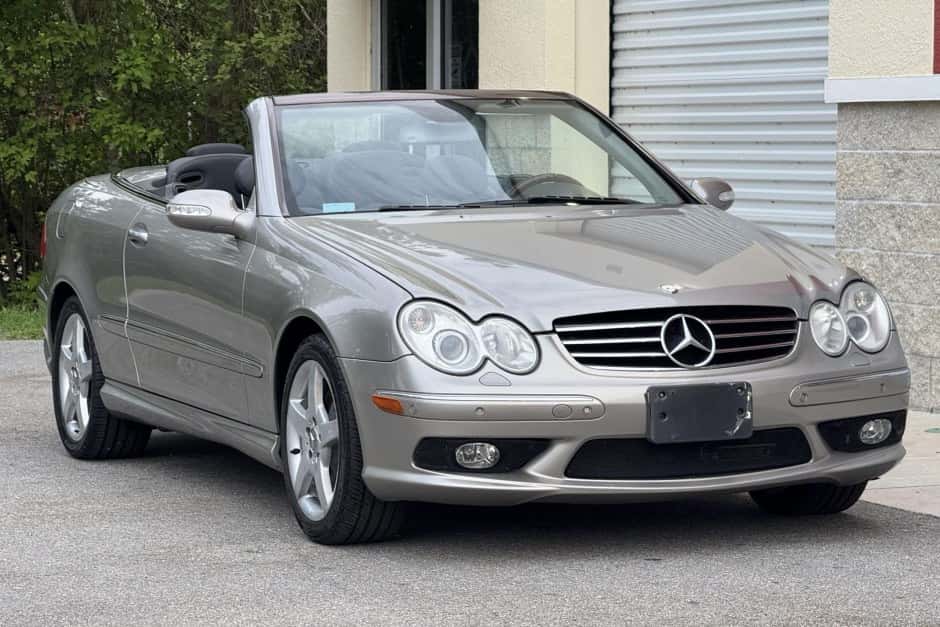 2005 Mercedes-Benz CLK-Class sold for $7,100