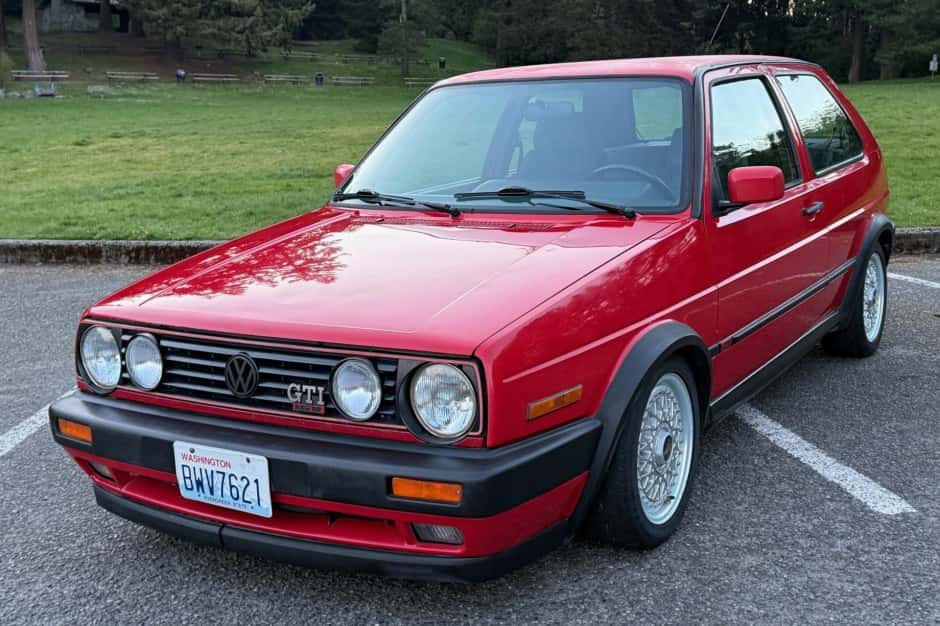 1990 Volkswagen GTI Mk2 sold for $14,500