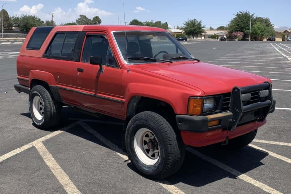 1986 Toyota 4Runner (N60) sold for $8,550