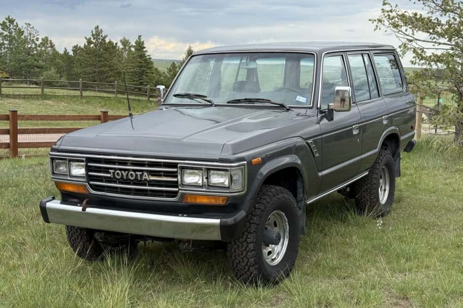 1989 Toyota Land Cruiser 60-Series sold for $22,600