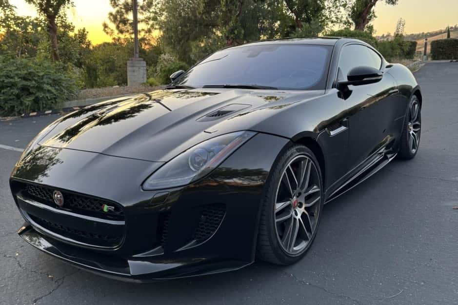 2017 Jaguar F-Type sold for $43,500