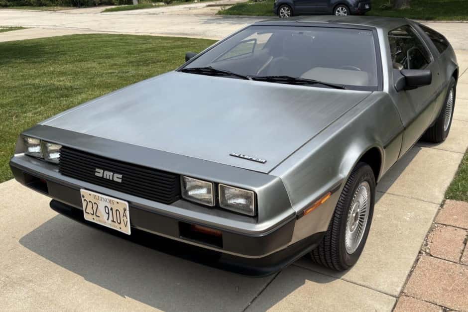 1982 DeLorean DMC-12 sold for $62,500
