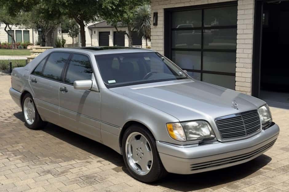 1998 Mercedes-Benz W140 S-Class sold for $16,000