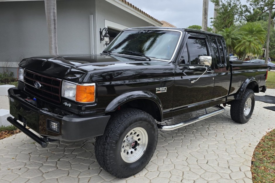 1988 Ford F-Series 1987-1991 sold for $16,900