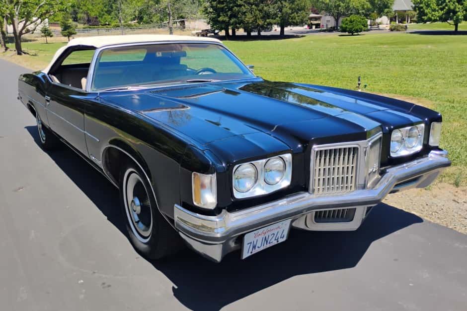 1972 Pontiac Grand Ville sold for $7,000