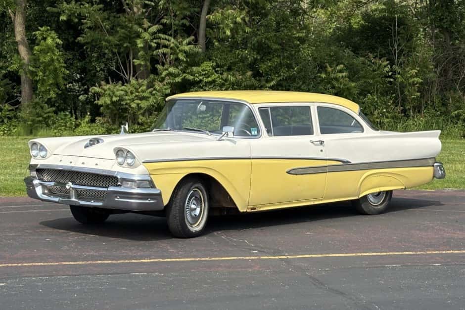 1958 Ford  sold for $3,700