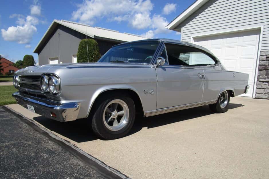 1965 AMC & Rambler Marlin sold for $10,750