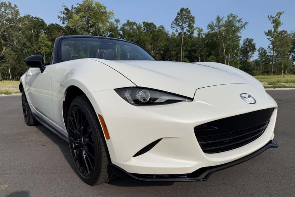 2024 Mazda ND MX-5 Miata sold for $32,175