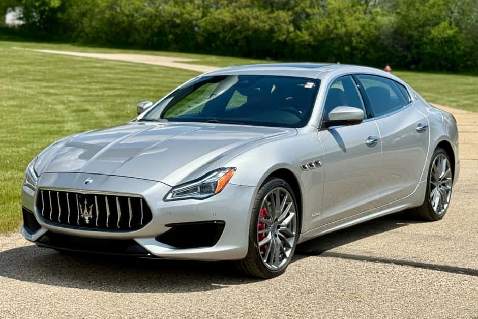 2018 Maserati Quattroporte sold for $29,000