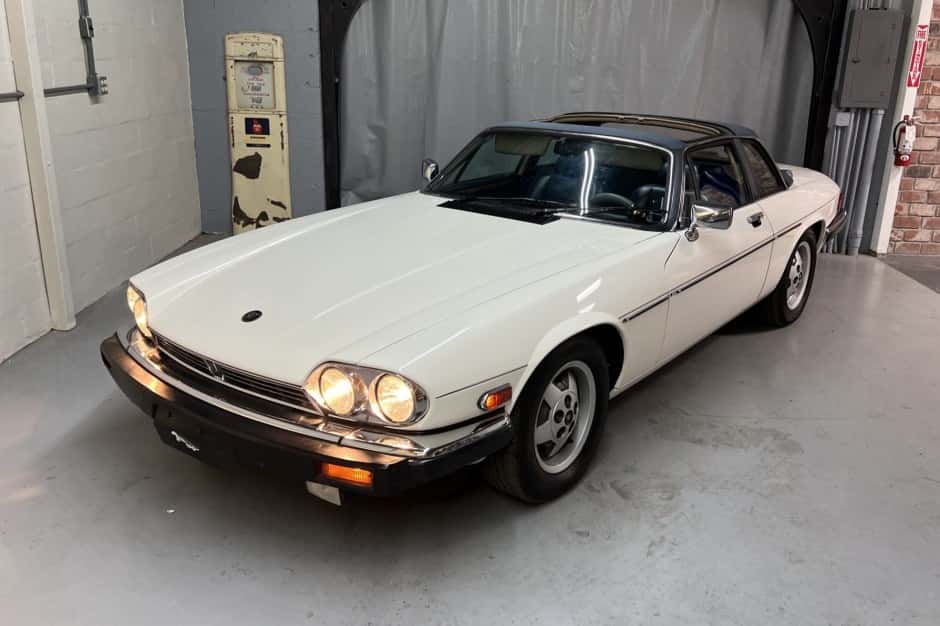 1986 Jaguar XJS sold for $9,700